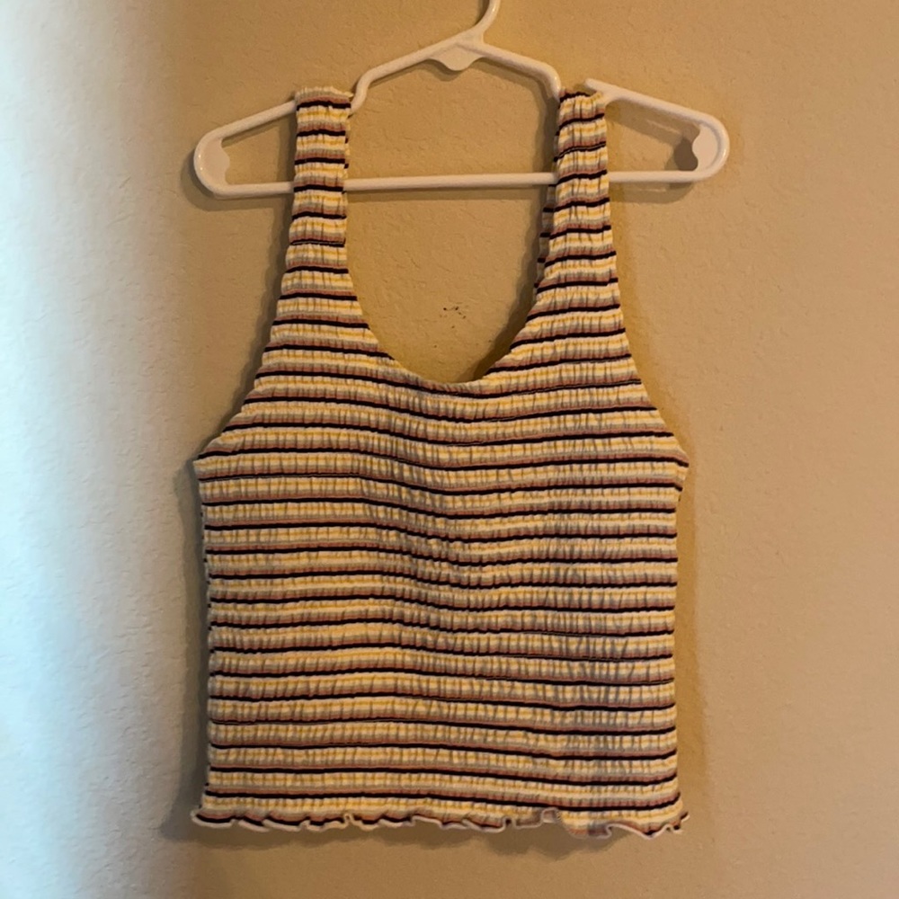 Hollister Cropped Tank! (Never worn! With tag)